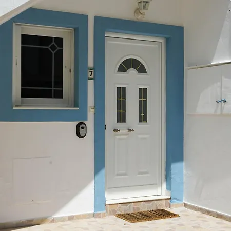 Urban Blue House Διαμέρισμα *